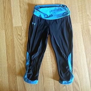 Under Armour Studio Compression Capri Leggings